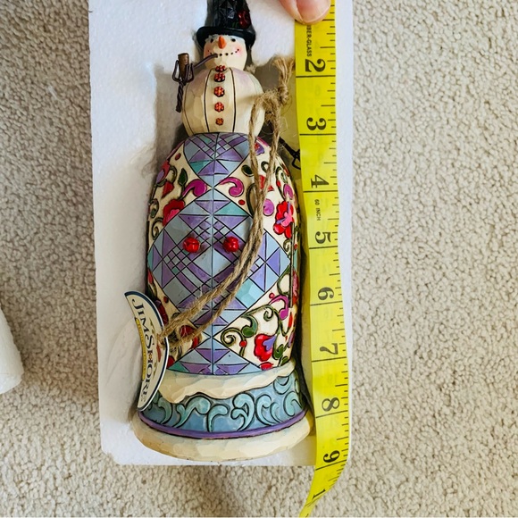 Jim Shore Be open to winter’s wonders Snowman Hidden Scene Figurine - Picture 6 of 11